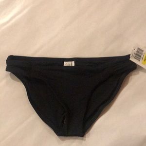 Becca black bikini bottoms M.